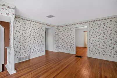 1123 N Clark Street, Albion, MI 49224 - Photo 22