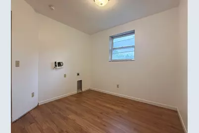 301 McMaster Street, Dowagiac, MI 49047 - Photo 12