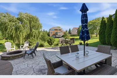 5693 Strawberry Circle, Commerce Township, MI 48382 - Photo 36