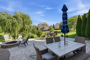 5693 Strawberry Cir, Commerce Township, MI 48382 - Photo 36