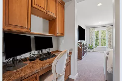 5693 Strawberry Circle, Commerce Township, MI 48382 - Photo 20