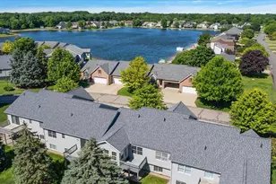 2960 Bentbrooke Dr, Holland, MI 49424 - Photo 40