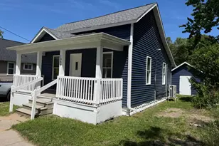 1088 Kenneth St, Muskegon, MI 49442 - Photo 2