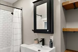 929 S Jefferson St, Hastings, MI 49058 - Photo 28