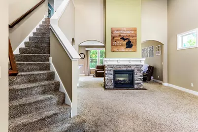 2852 N Saddle Ridge Court NE, Rockford, MI 49341 - Photo 2