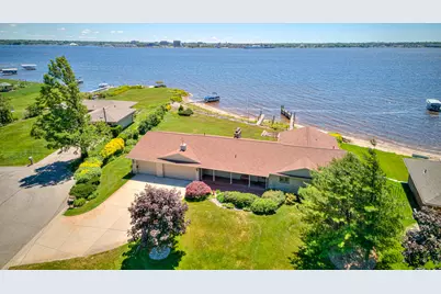 909 Tostenabe Lane, Muskegon, MI 49445 - Photo 38