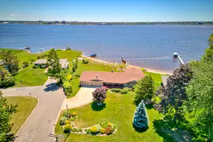 909 Tostenabe Ln, Muskegon, MI 49445 - Photo 36