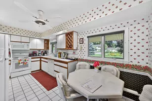 909 Tostenabe Ln, Muskegon, MI 49445 - Photo 18