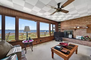 909 Tostenabe Ln, Muskegon, MI 49445 - Photo 20