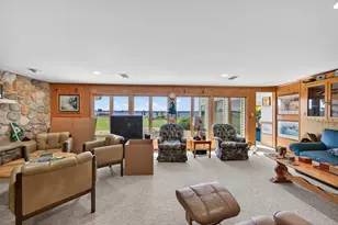 909 Tostenabe Ln, Muskegon, MI 49445 - Photo 30