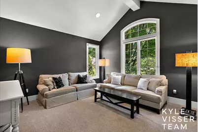 5650 E Watermark Court SE, Grand Rapids, MI 49546 - Photo 6