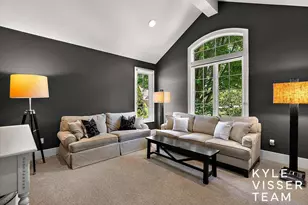 5650 E Watermark Ct SE, Grand Rapids, MI 49546 - Photo 6