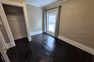 300 Eureka Ave SE, Grand Rapids, MI 49506 - Photo 2