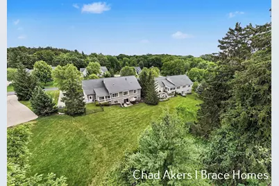 6254 Vickery Hill Court SE, Grand Rapids, MI 49546 - Photo 4