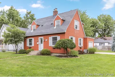 555 E Central Avenue, Zeeland, MI 49464 - Photo 2