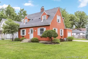 555 E Central Ave, Zeeland, MI 49464 - Photo 2