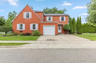 555 E Central Ave, Zeeland, MI 49464 - Photo 30