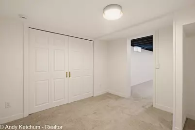 315 W 40th Street, Holland, MI 49423 - Photo 30