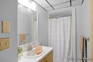 1613 Lotus Ave SE, Grand Rapids, MI 49506 - Photo 24