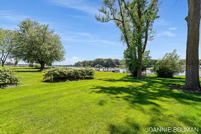 792 Pine Bay Avenue, Holland, MI 49424 - Photo 102