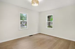 1339 Howard Ave, Muskegon, MI 49442 - Photo 12