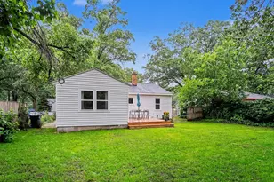 1339 Howard Ave, Muskegon, MI 49442 - Photo 24