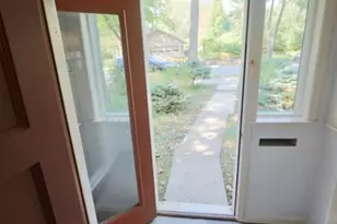 611 Robin Rd, Ann Arbor, MI 48103 - Photo 6