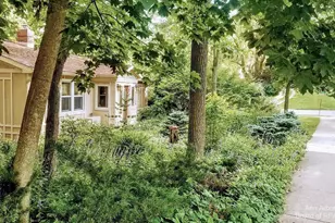 611 Robin Rd, Ann Arbor, MI 48103 - Photo 4