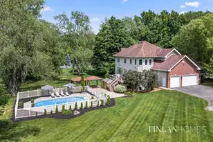 8210 Powderhorn Trail SE, Caledonia, MI 49316 - Photo 2