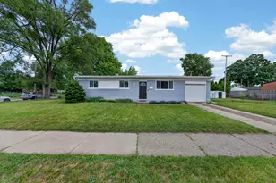 43924 Donley Dr, Sterling Heights, MI 48314 - Photo 4