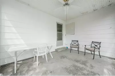 424 Crestview Place, Cadillac, MI 49601 - Photo 26