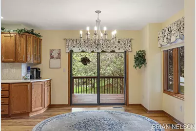 205 Parkside Drive, Zeeland, MI 49464 - Photo 6