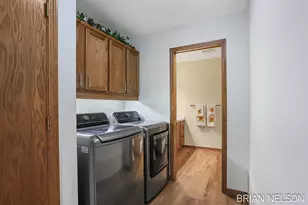 205 Parkside Dr, Zeeland, MI 49464 - Photo 20