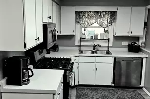 1320 Nazareth Rd, Kalamazoo, MI 49048 - Photo 4