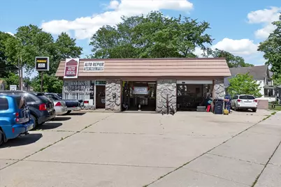 1467 Main Street, Saint Joseph, MI 49085 - Photo 2