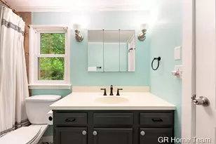 1605 Preston Ave NW, Grand Rapids, MI 49504 - Photo 24