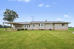 12354 Gardner Rd, Buchanan, MI 49107 - Photo 2