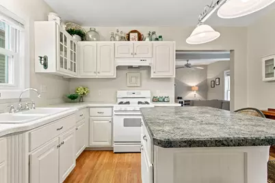 862 Saint Joseph Street, South Haven, MI 49090 - Photo 12