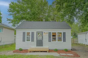 310 Majestic St SE, Grand Rapids, MI 49548 - Photo 1