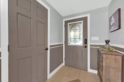 888 W Walnut Street, Hastings, MI 49058 - Photo 6