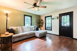 325 Grand St, Springport, MI 49284 - Photo 4
