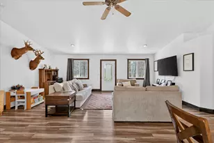 20392 Gates Rd, Howard City, MI 49329 - Photo 8