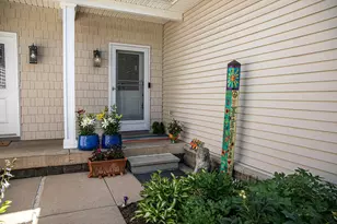 2052 Liberty Heights, Ann Arbor, MI 48103 - Photo 2