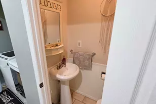 201 S Elm St, White Pigeon, MI 49099 - Photo 12