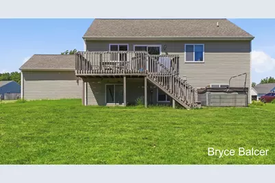 338 Vansen Drive, Kent City, MI 49330 - Photo 4