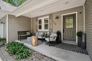 1298 Kendor Dr, Brighton, MI 48114 - Photo 4