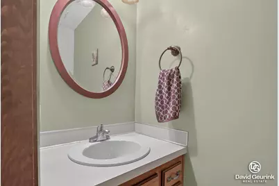 325 N Lindy Street, Zeeland, MI 49464 - Photo 20
