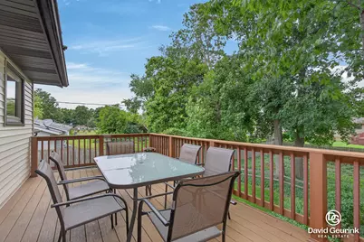 325 N Lindy Street, Zeeland, MI 49464 - Photo 4