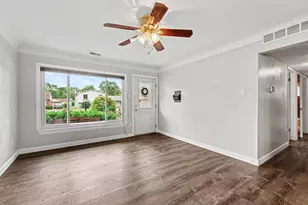 28083 Stuart Ave, Southfield, MI 48076 - Photo 6