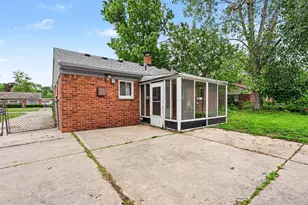 28083 Stuart Ave, Southfield, MI 48076 - Photo 26
